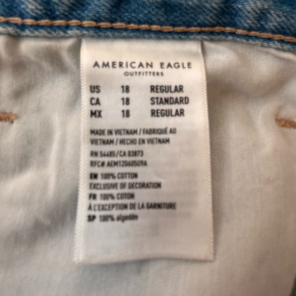 ripped mom jeans - Picture 3 of 3